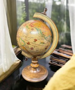 Petit globe terrestre/mappemonde des années 60 – Une reproduction des originaux du 16 ème siècle ou tout était encore à l&rsquo;époque, à découvrir – Collection – Décoration – Vintage